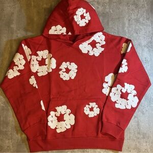 Denim Tears The Cotton Wreath Sweatshirt
Red Size S AUTHENTIC